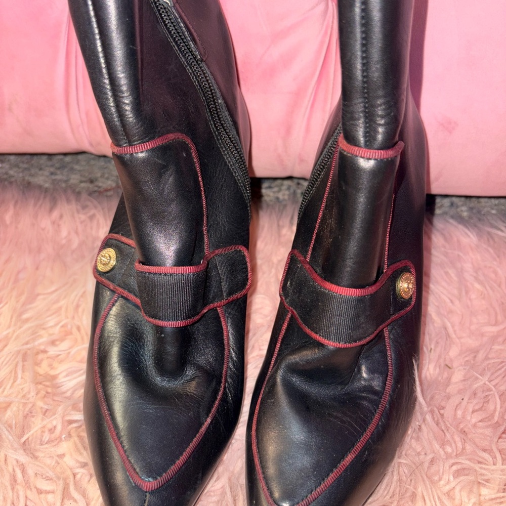 Nine West Black and Red Ankle leather Booties with Pointed Toe used size 7.5